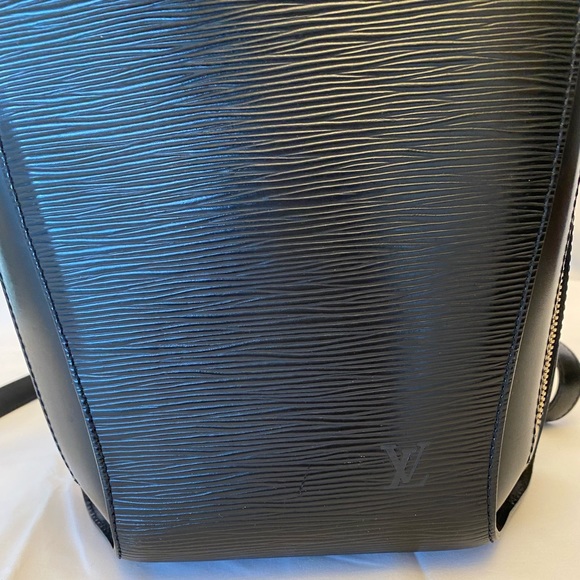 Louis Vuitton Vintage Mabillion Leather Backpack - Picture 3 of 7